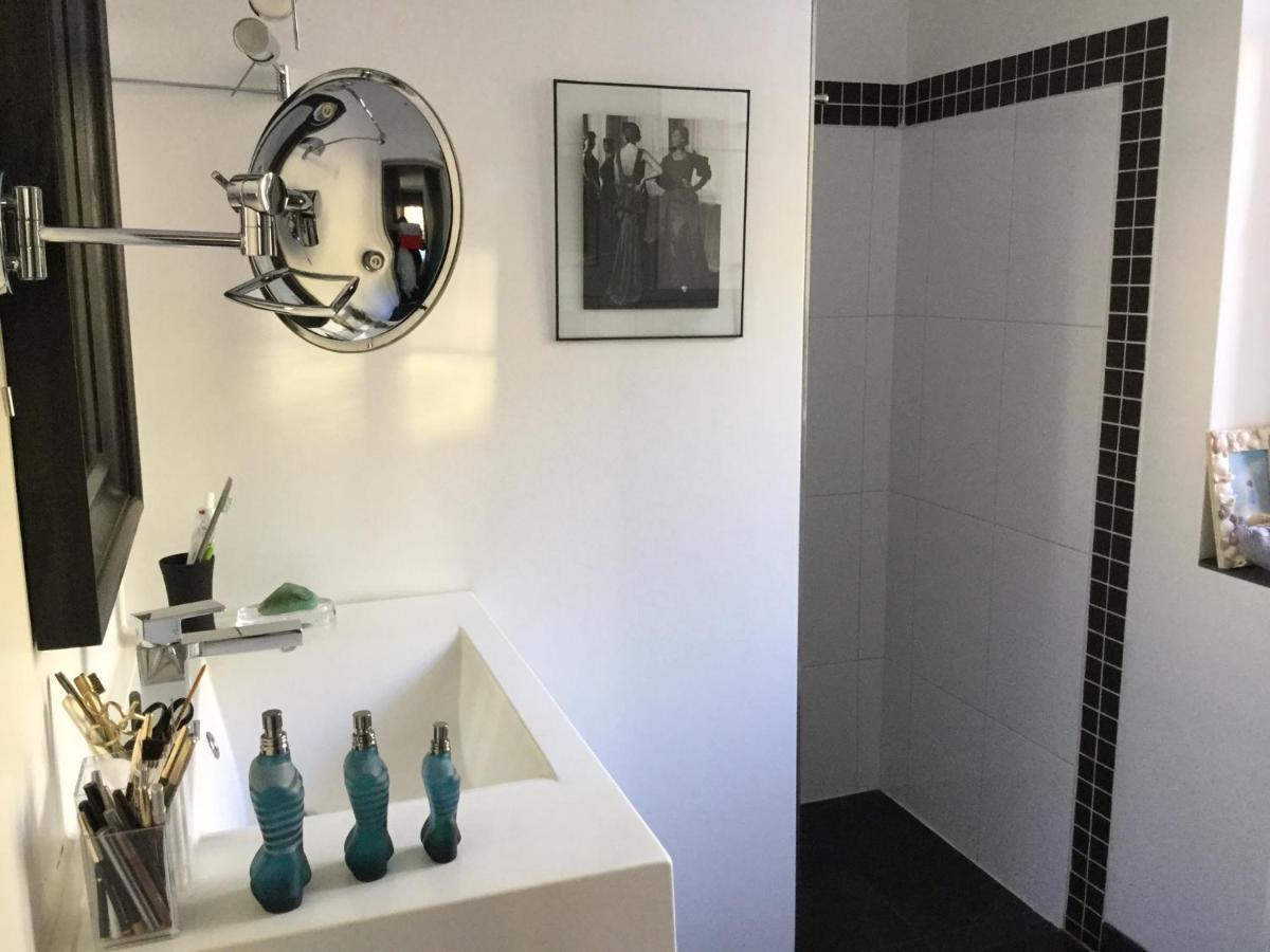 1 Personne Avec Terrasse Centre 3 Nuits Min , Femme Uniquement Privatunterkunft
